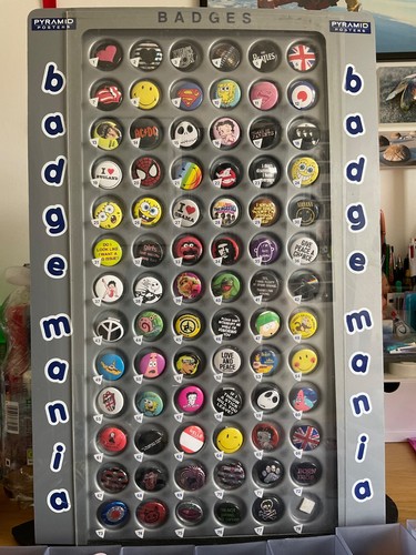 Badges button badge pins - badge,